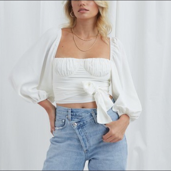 White Puff Sleeve Ruched Crop Top - Picture 9 of 12